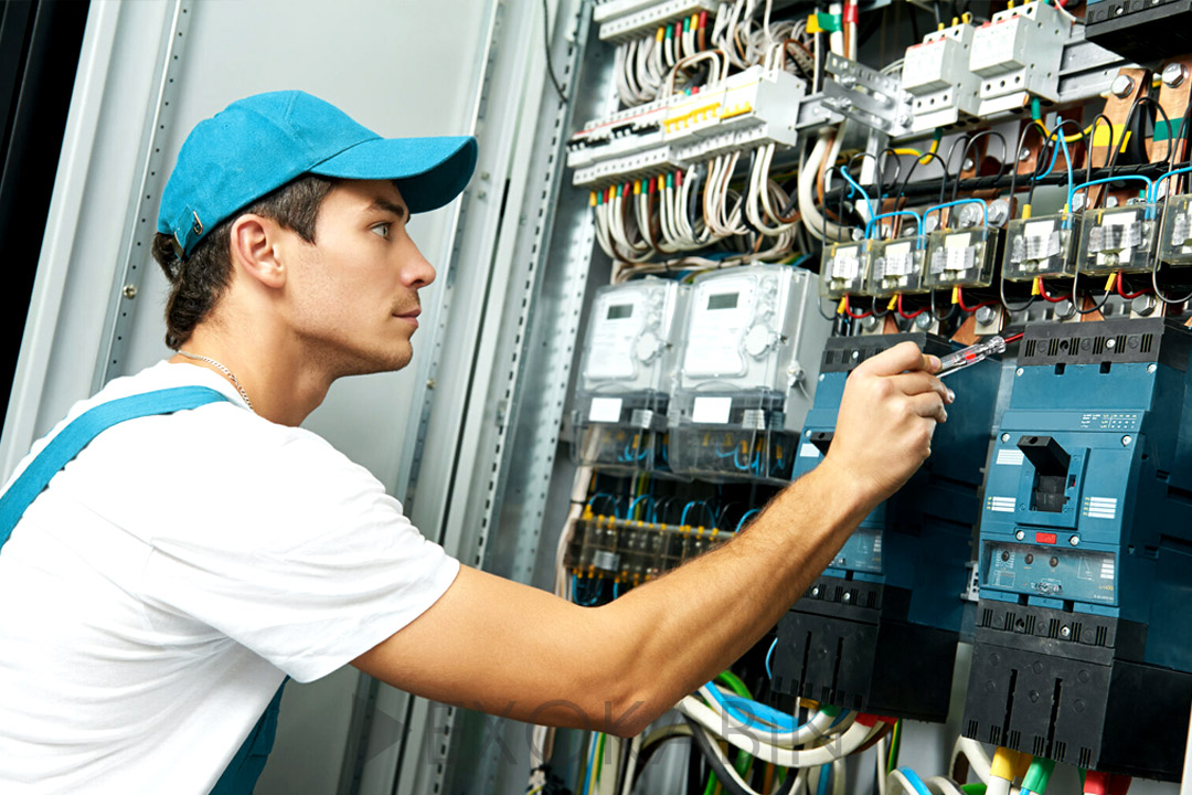 Elektrik Panosu Bakımı Neden Hayatidir ve Nasıl Yapılır?